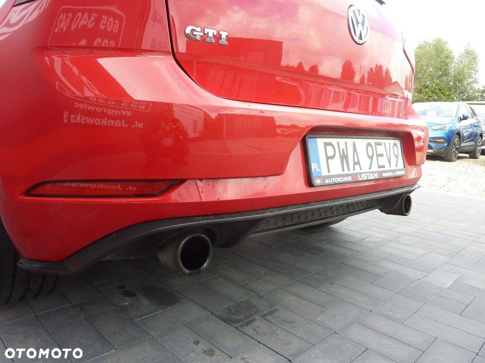 Volkswagen Golf - 37