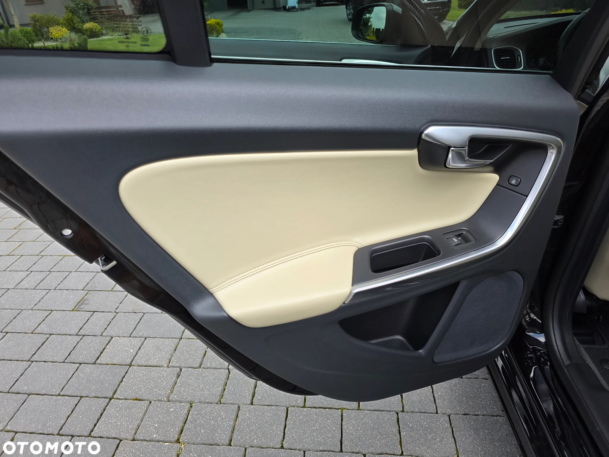 Volvo V60 D3 Drive-E Summum - 23