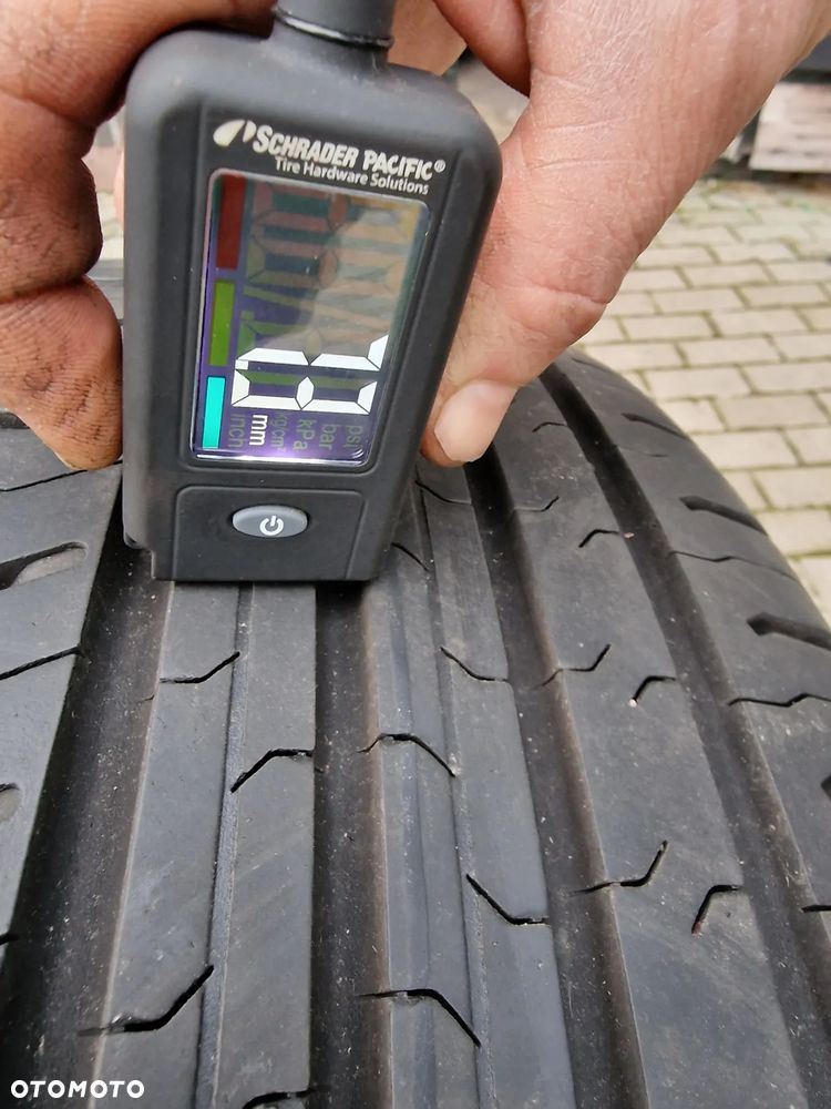 OPONY CONTINENTAL V XL EcoContact LATO 17" 205/55 R 17 - 10