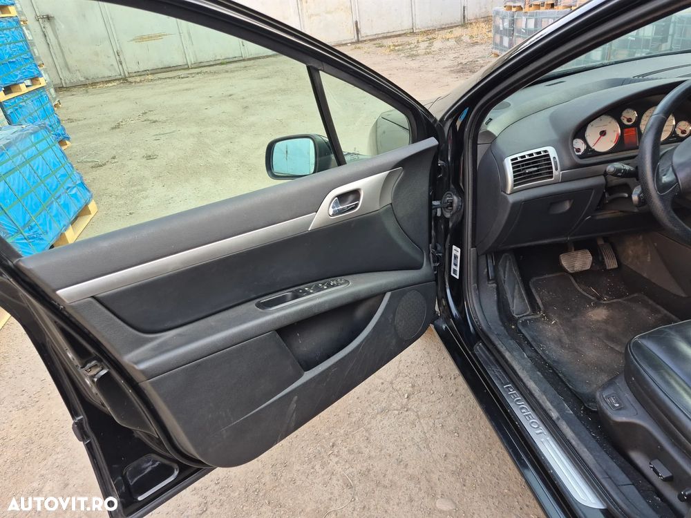 Peugeot 407 HDi 135 Automatik Esplanade - 22