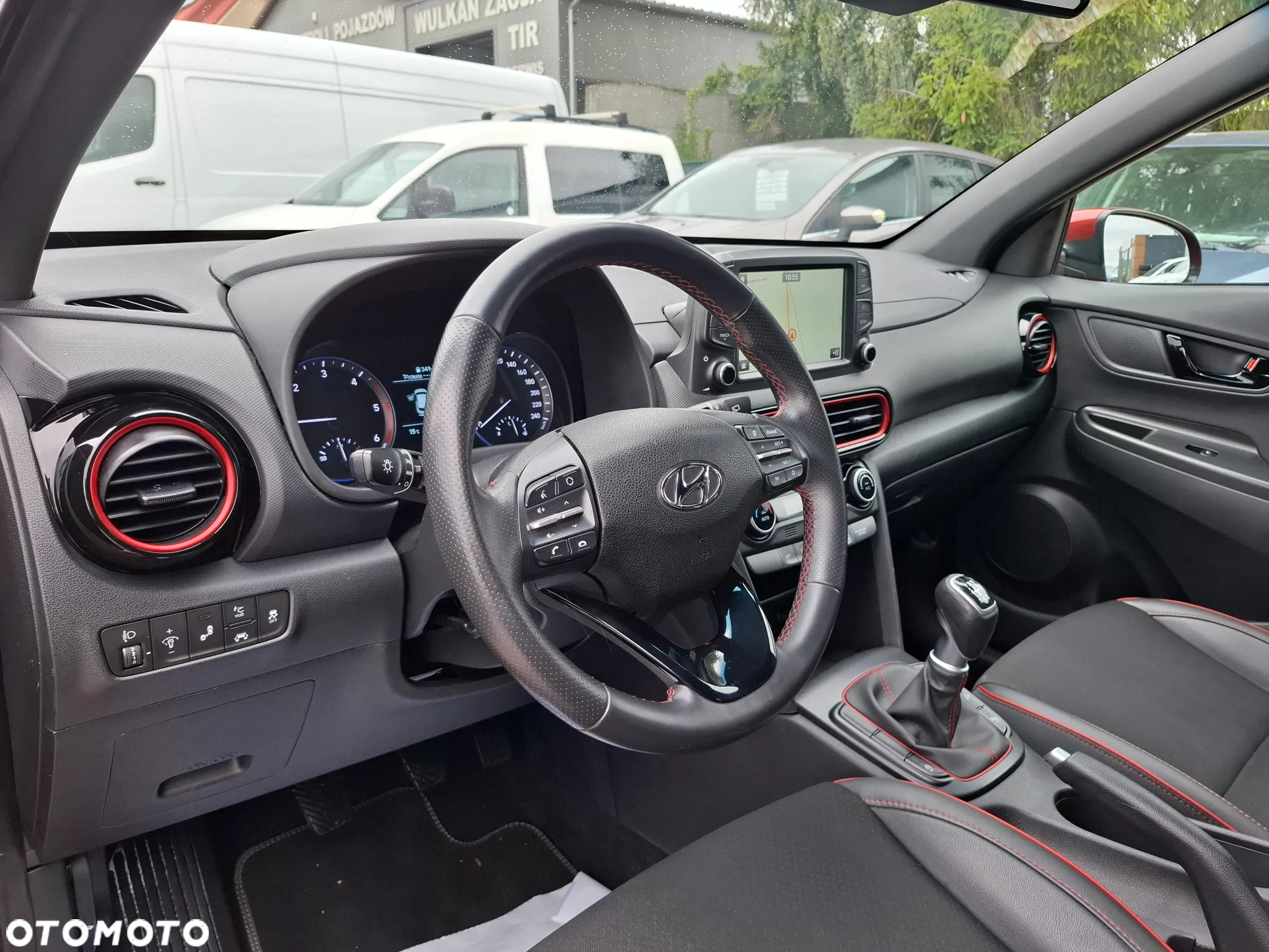 Hyundai Kona - 18