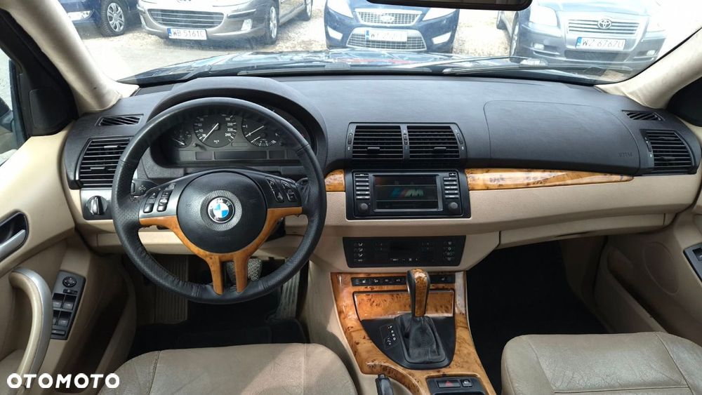 BMW X5 - 7