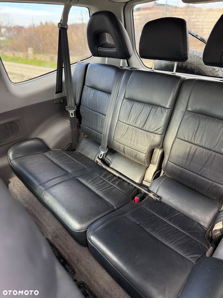 Mitsubishi Pajero 3.2 DID 5os (lea) - 9