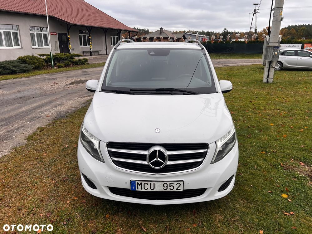 Mercedes-Benz V-Class 2014 photo 4