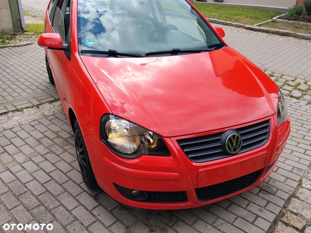 Volkswagen Polo - 2