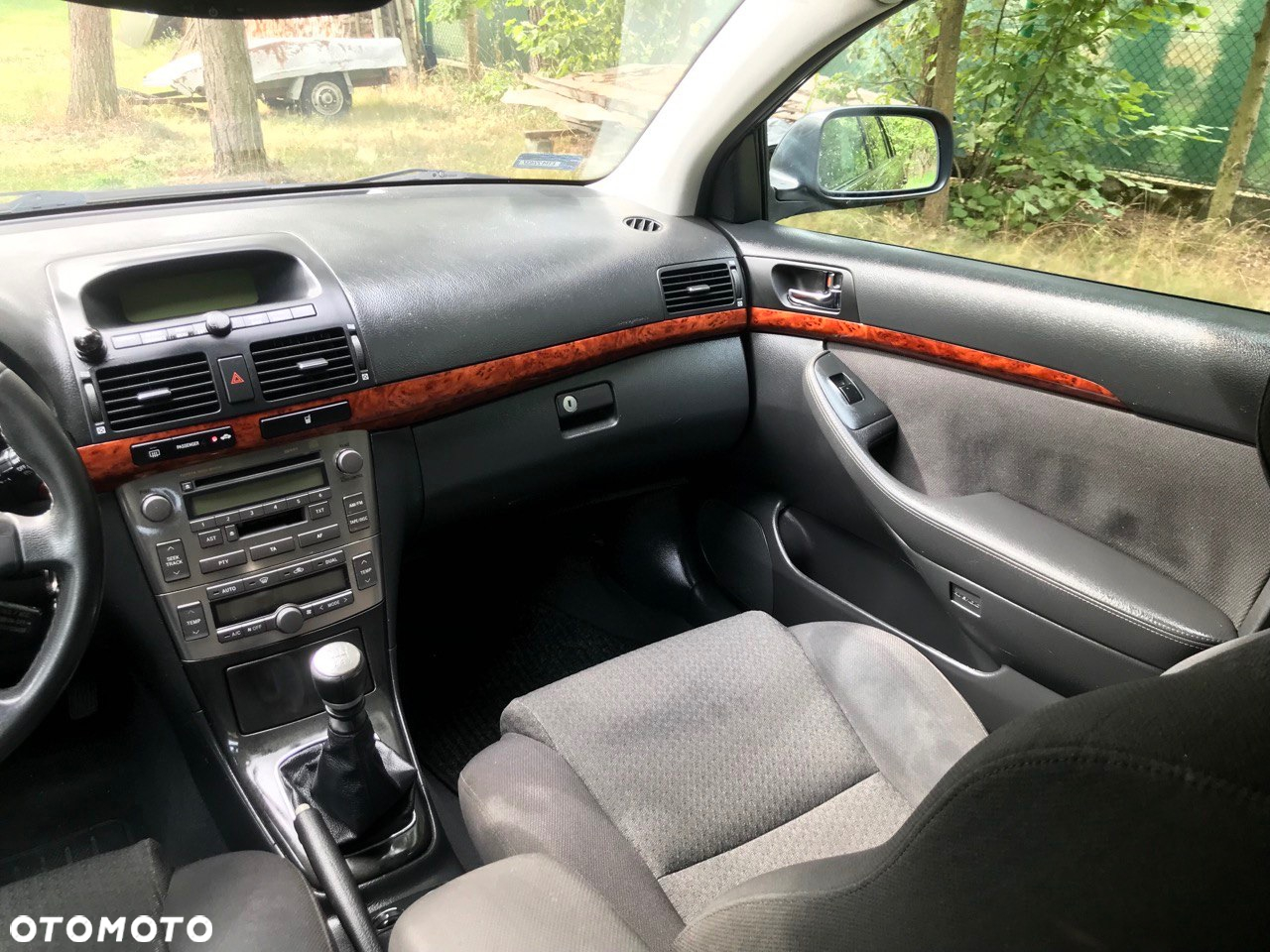 Toyota Avensis - 17