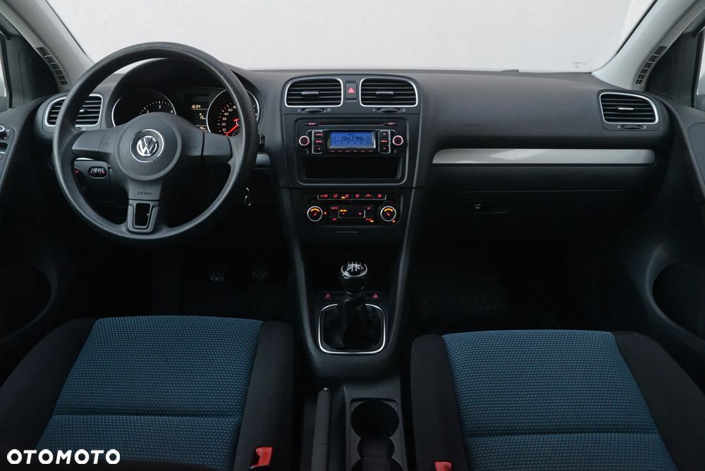 Volkswagen Golf 1.6 TDI BlueMotion Technology Trendline - 28