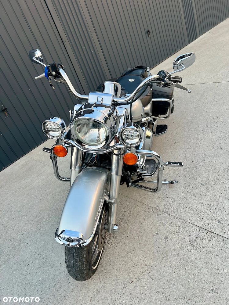 Harley-Davidson Touring Road King - 4