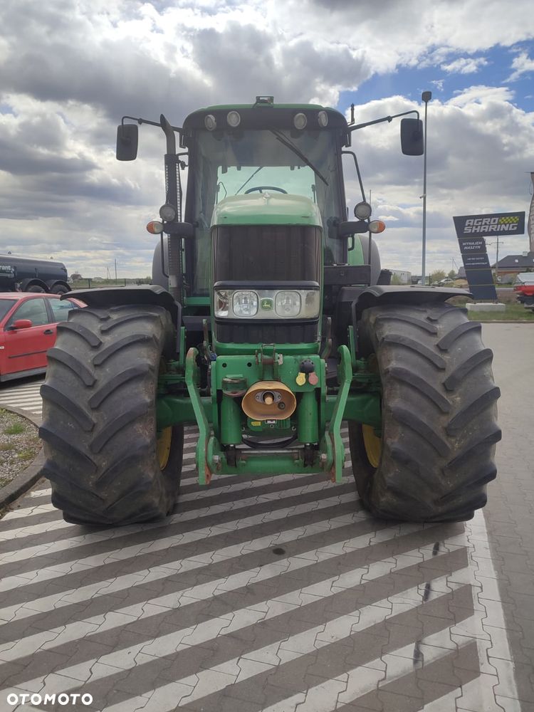 John Deere 7530 - 8
