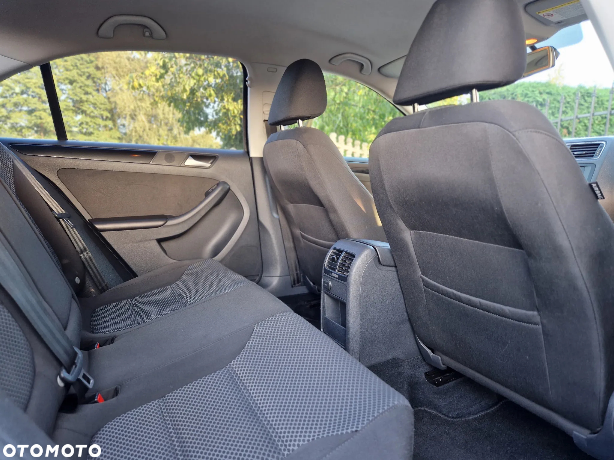 Volkswagen Jetta 1.6 TDI BMT Comfortline - 33