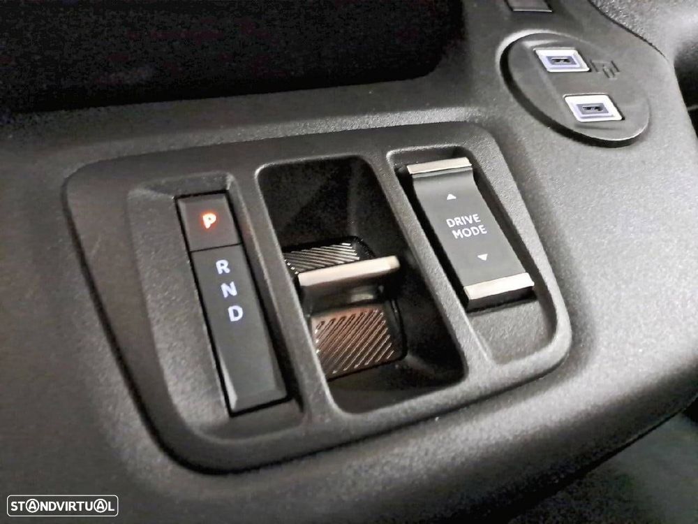 Peugeot EPartner 50kwh Long - 18