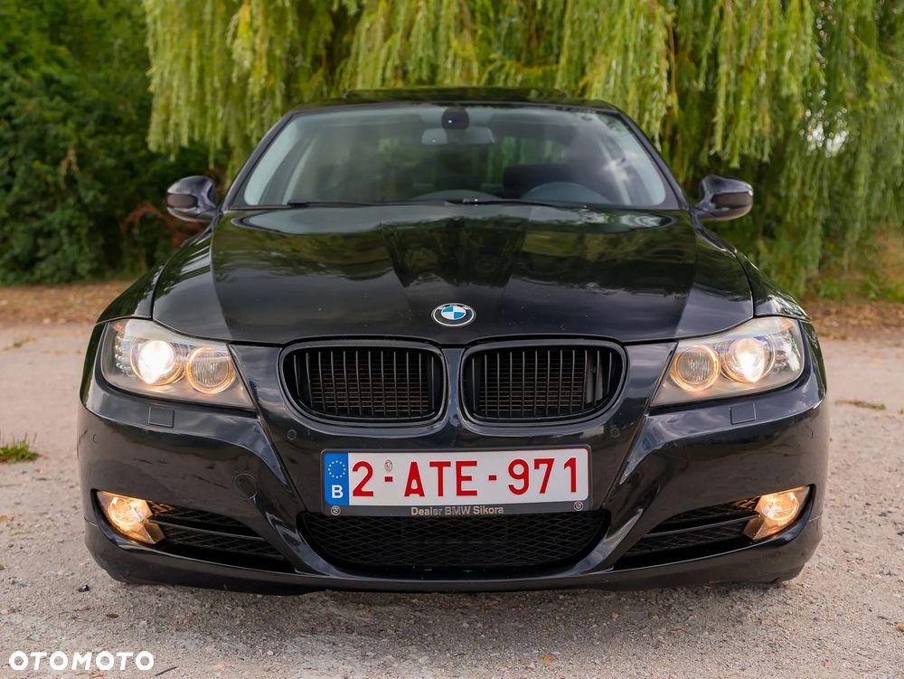BMW Seria 3 318i Edition Exclusive - 9