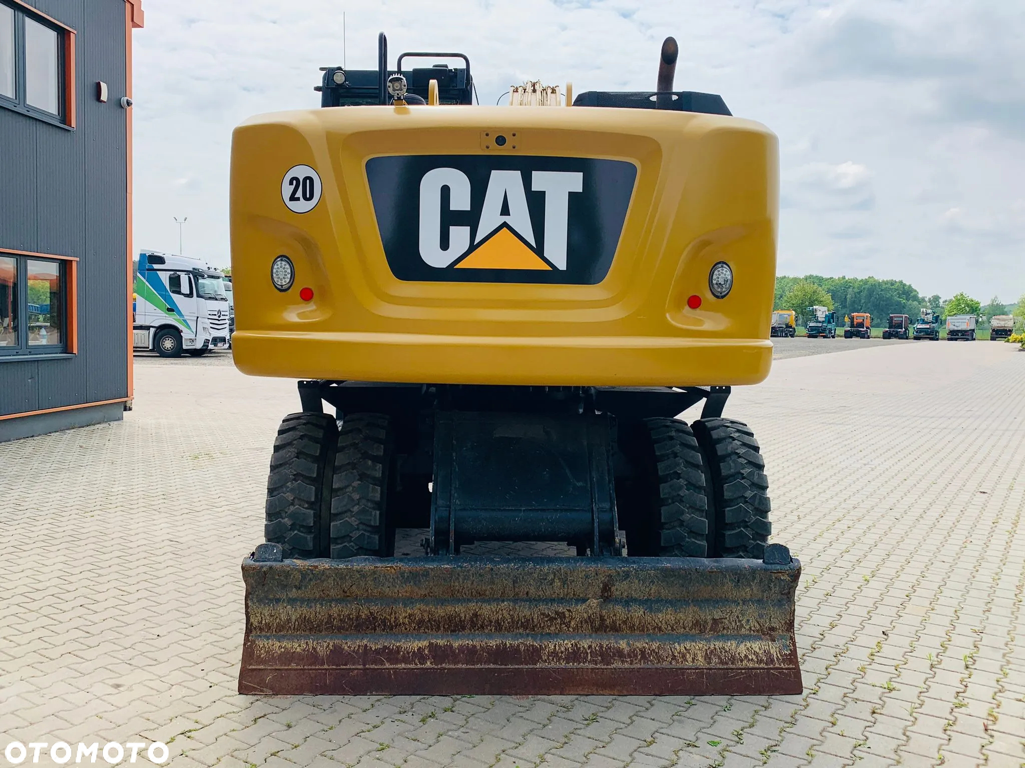 Caterpillar M318F - 6