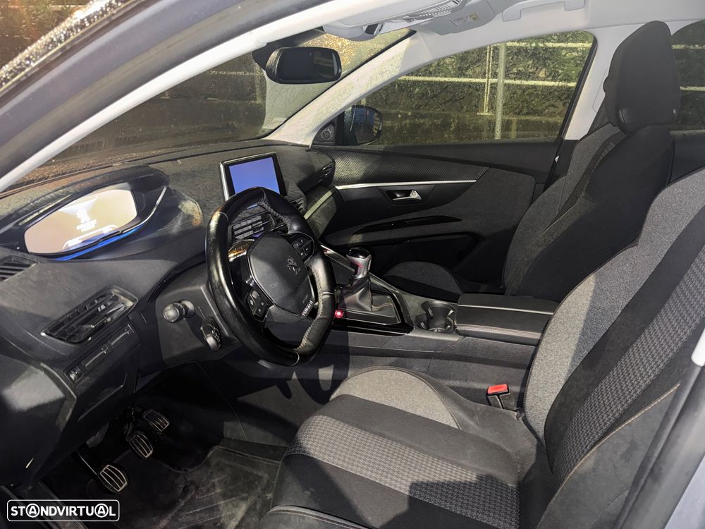 Peugeot 3008 1.5 BlueHDi Active - 5
