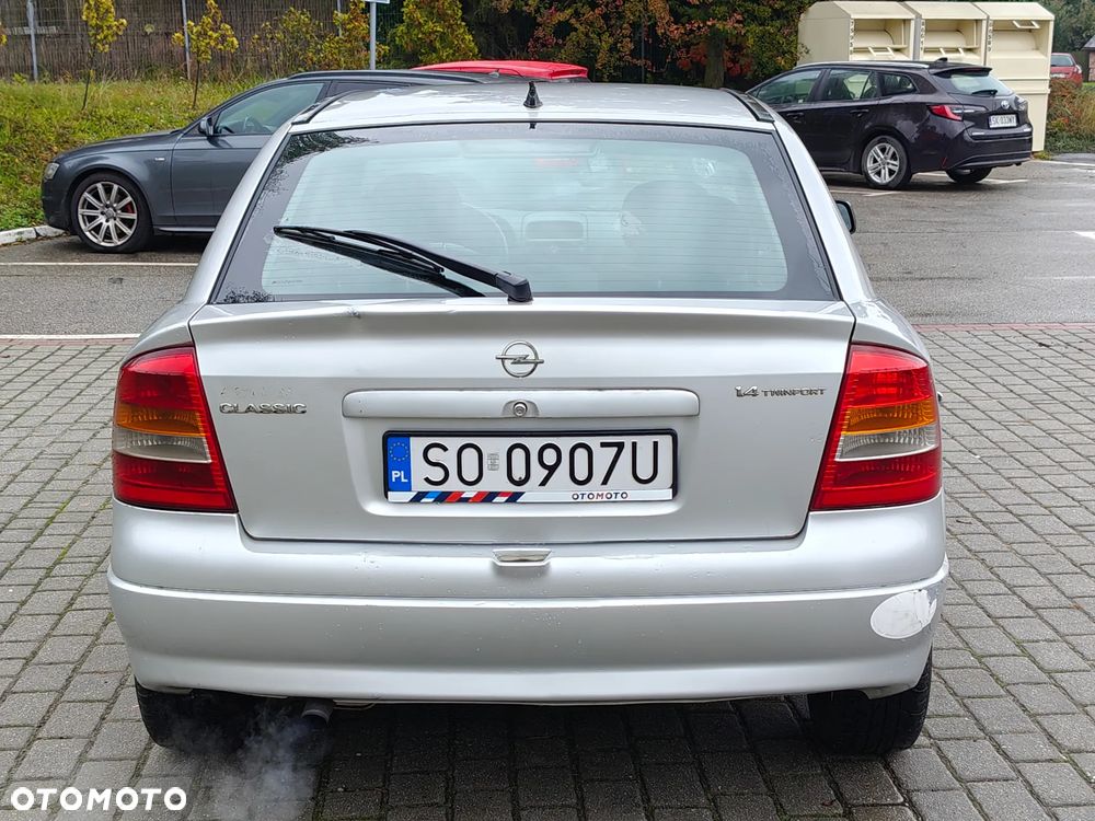 Opel Astra II 1.4 Start - 19