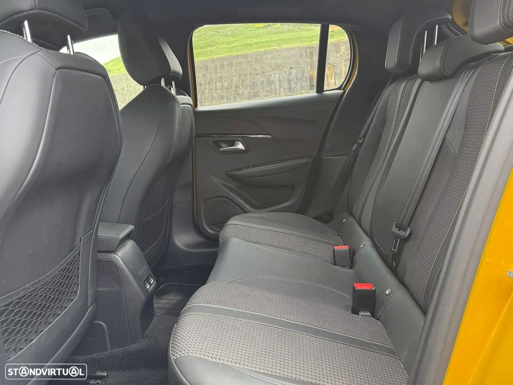 Peugeot 208 1.2 PureTech GT - 17