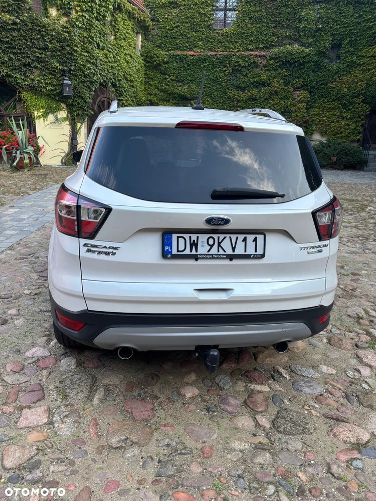Ford Escape 2.0 EcoBoost AWD Titanium - 3