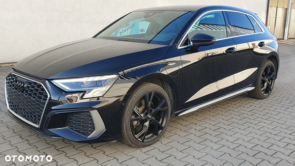 Audi A3 1.4 TFSI Sportback e-tron S line Sportpaket
