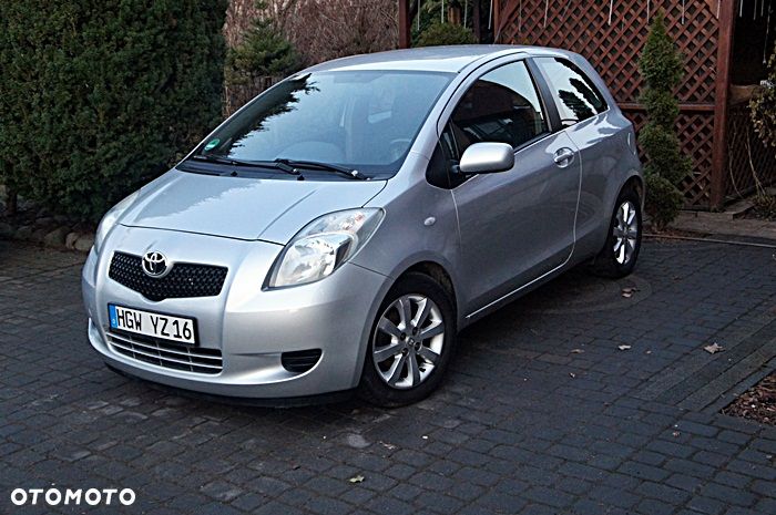Toyota Yaris 1.3 VVT-i Cool - 11