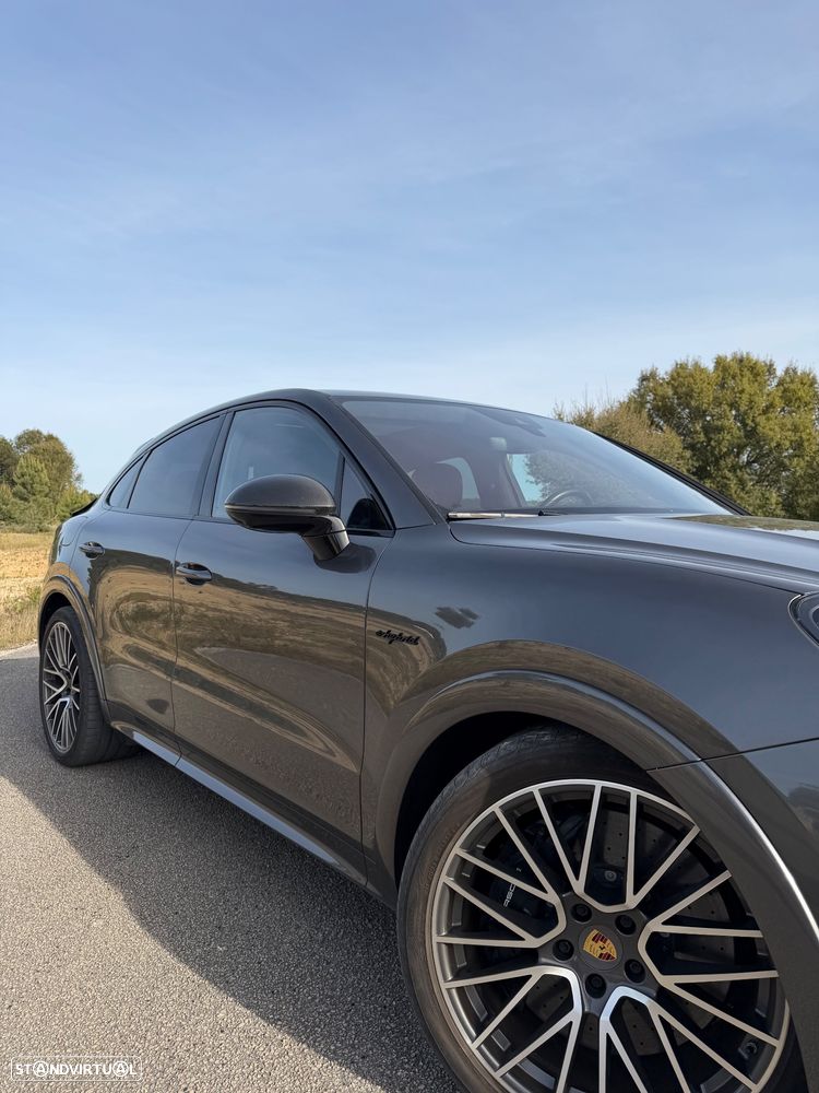 Porsche Cayenne Coupé Turbo S E-Hybrid Tiptronic S - 11