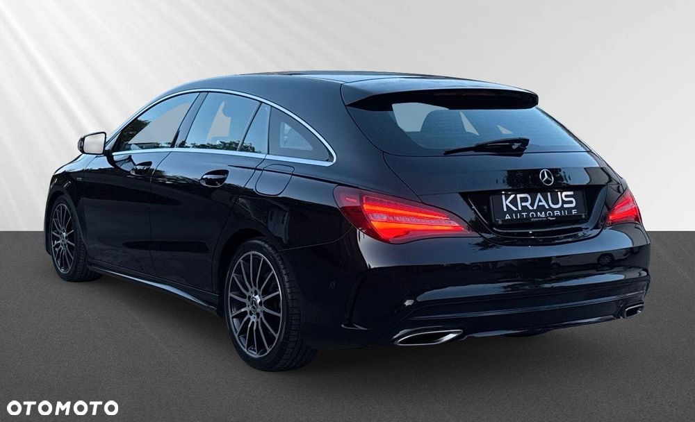 Mercedes-Benz CLA 180 7G-DCT AMG Line - 3