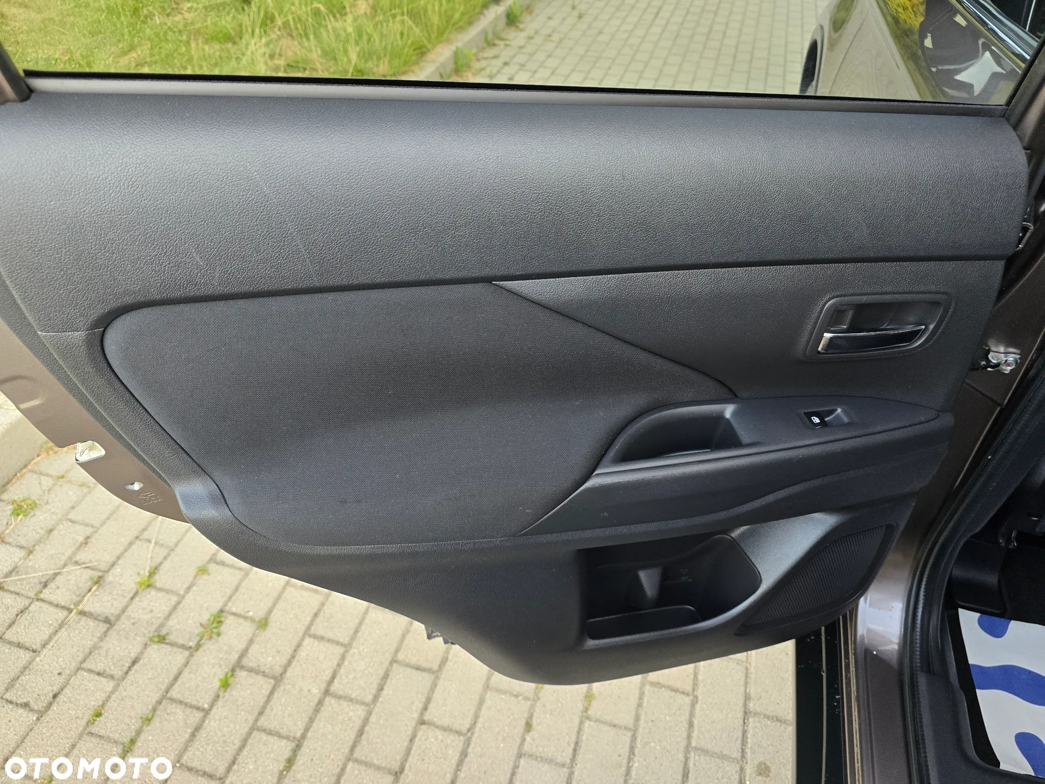 Mitsubishi Outlander 2.0 2WD Edition - 20