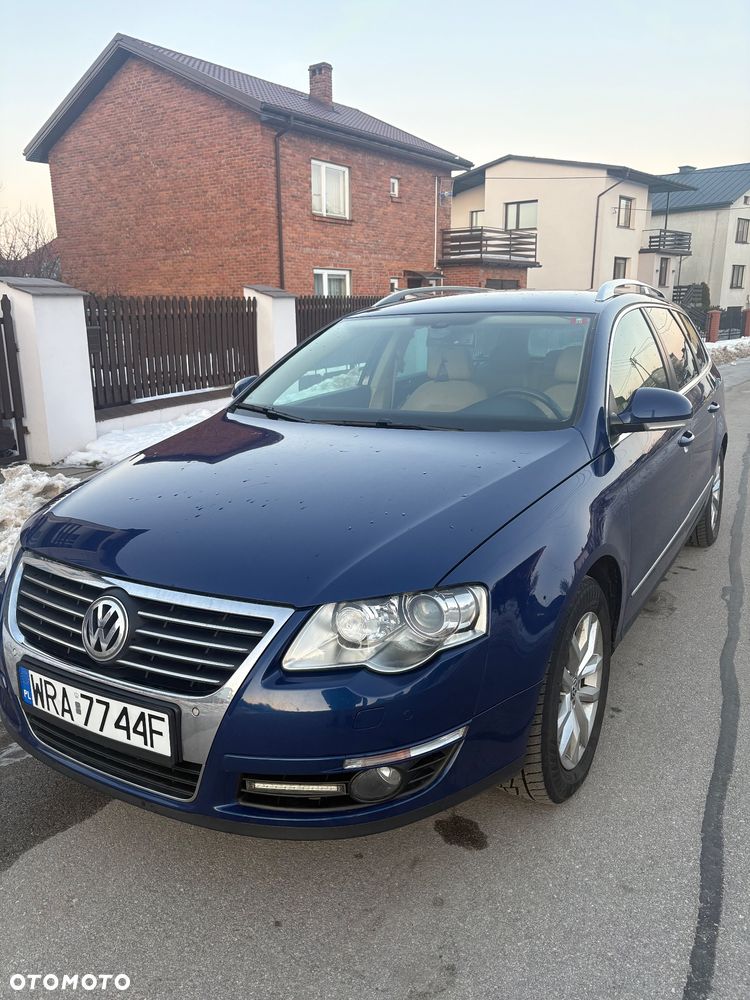 Volkswagen Passat - 17