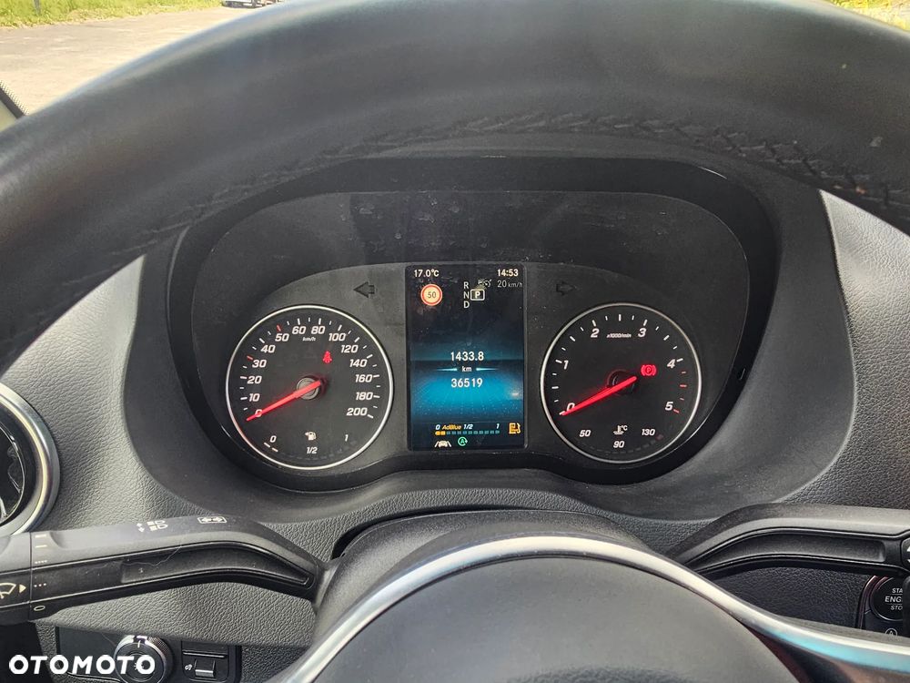 Mercedes-Benz SPRINTER - 28