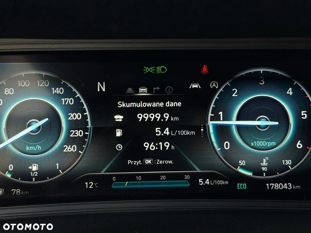 Hyundai Kona - 15