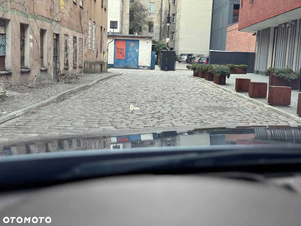 BMW Seria 3 328i Sport Line - 39