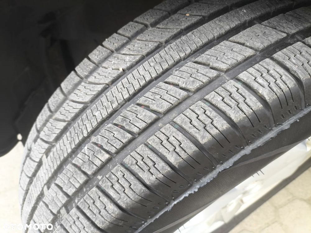 Hyundai ix35 blue 1.6 2WD Finale - 33