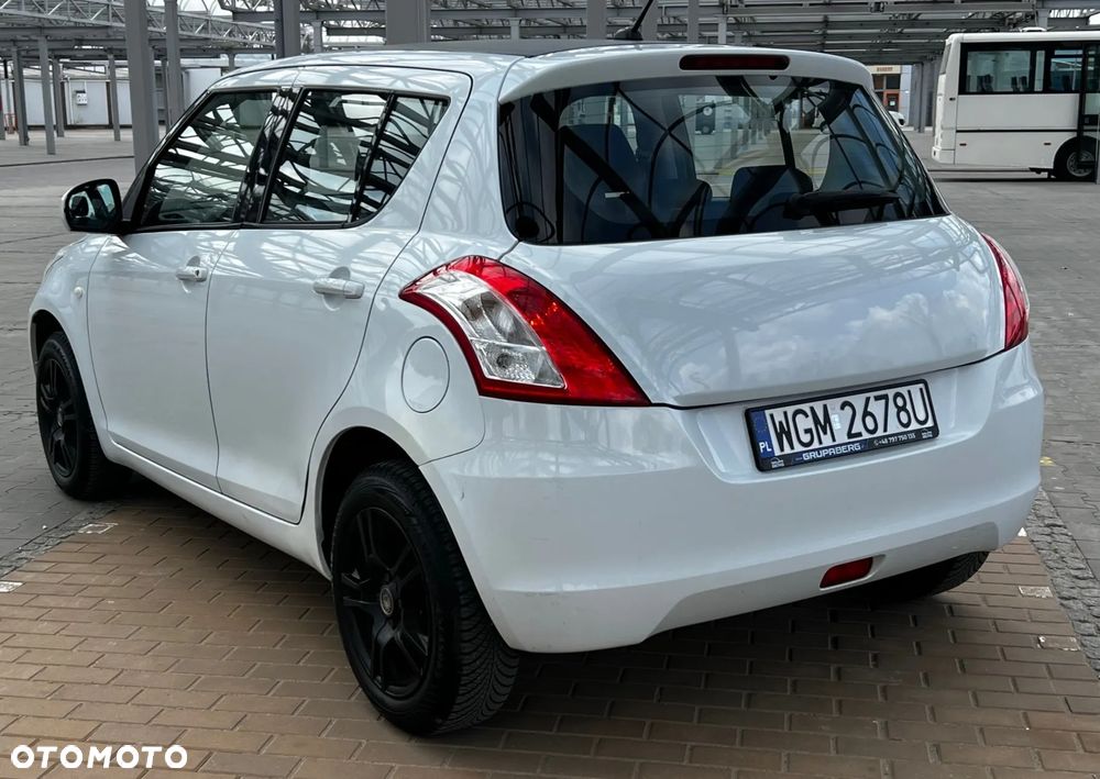 Suzuki Swift 1.2 4x4 Club - 8