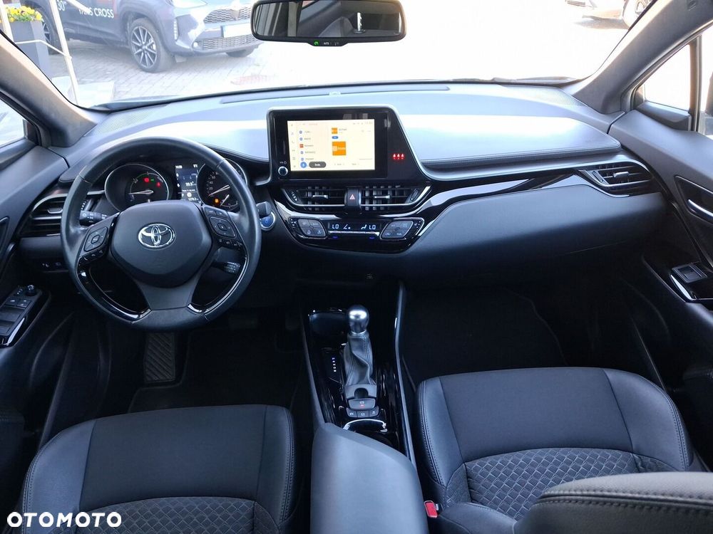 Toyota C-HR - 9