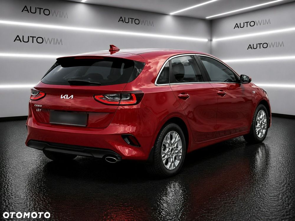 Kia Ceed - 5