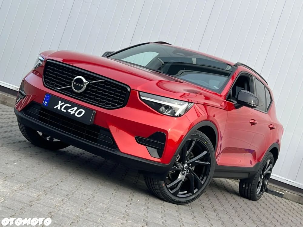 Volvo XC 40 B4 AWD Ultimate Dark - 10