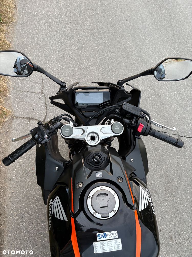 Honda CBR - 7