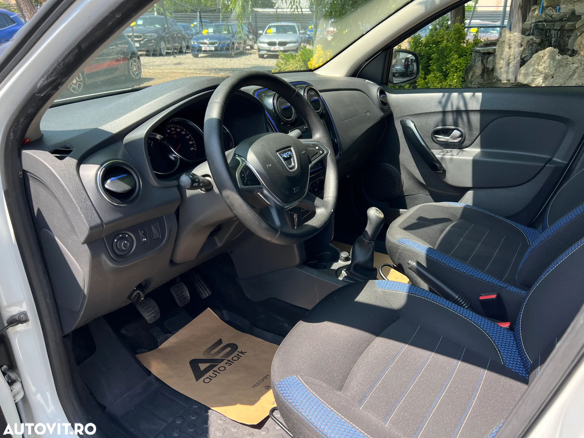 Dacia Logan 1.5 Blue dCi Prestige - 2