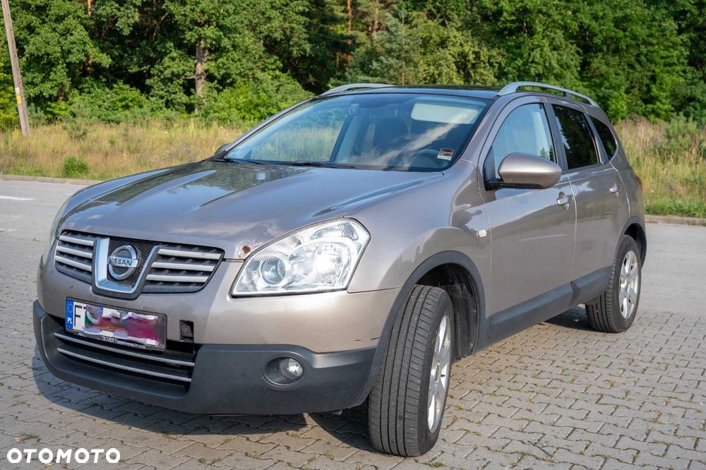 Nissan Qashqai+2 - 1
