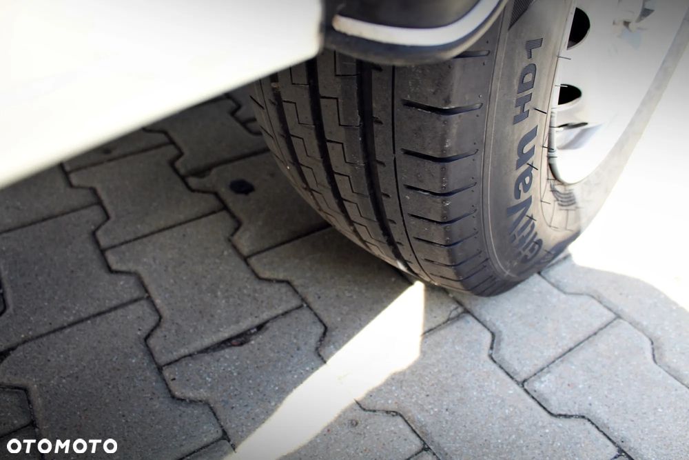 Renault Master kontener 9eup + winda BAR 750kg - 19
