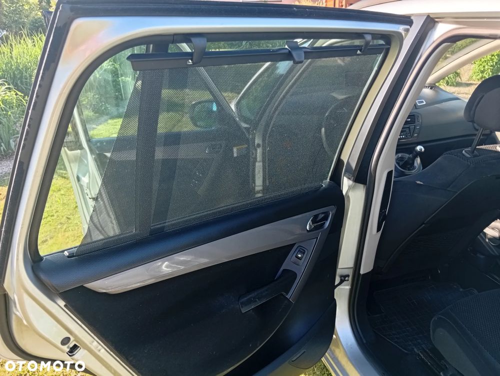 Citroën C4 Picasso - 14