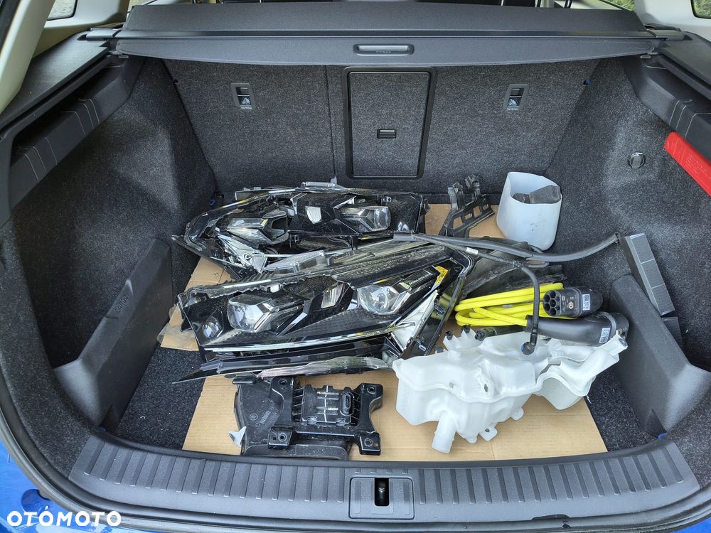 Skoda Enyaq 80 82kWh Founders - 33