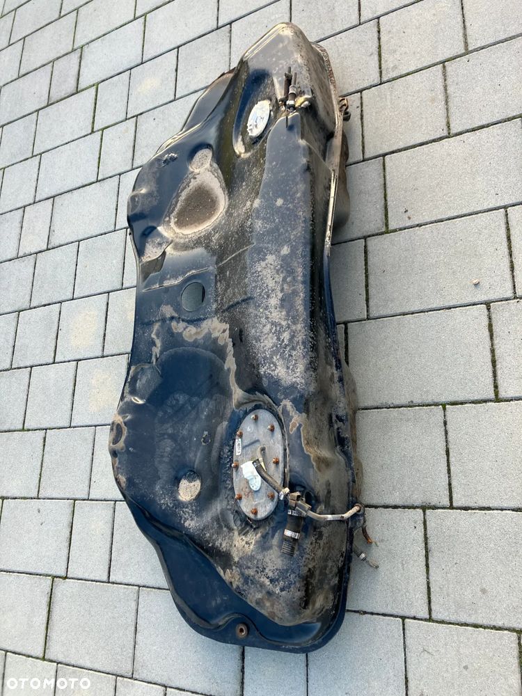 ZBIORNIK PALIWA BAK BMW E38 METALOWY M60 V8 BENZYNA WERSJA KTÓTKA - 4