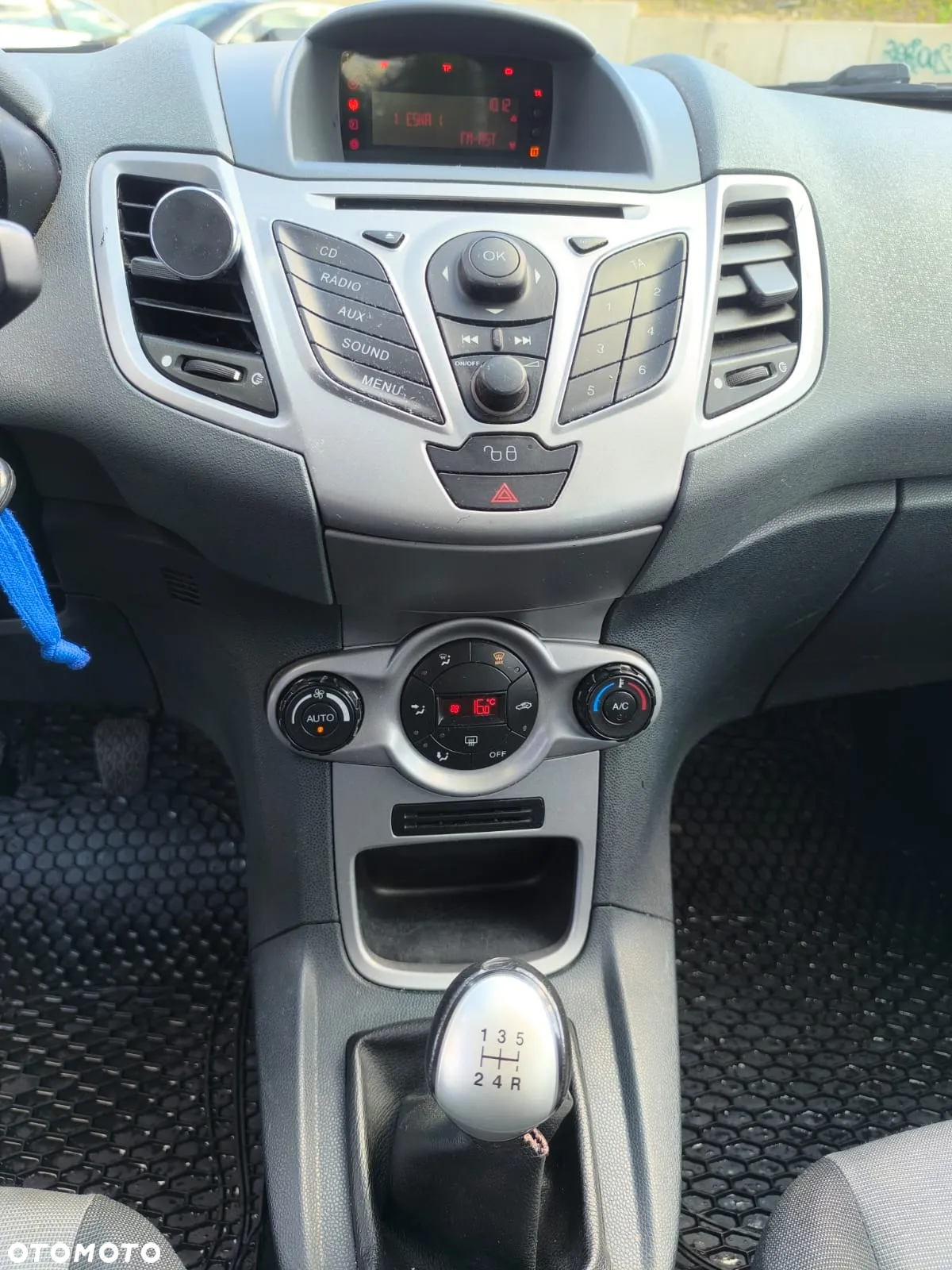Ford Fiesta 1.4 TDCi - 5
