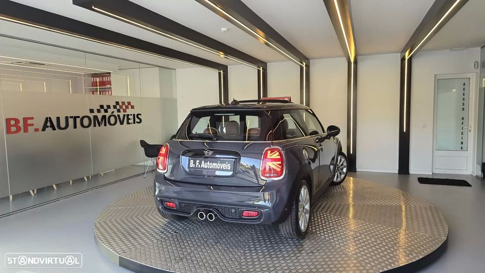 MINI 3 Portas Cooper S Auto Desportiva - 17