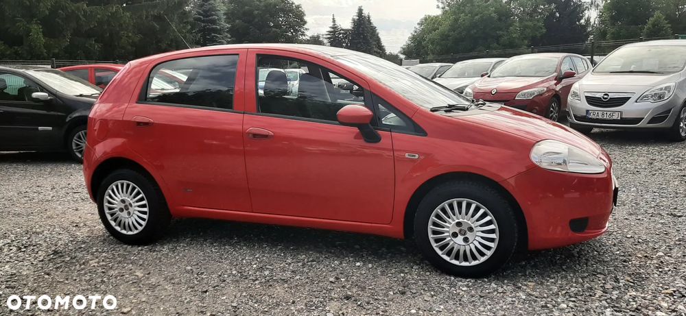 Fiat Grande Punto - 5
