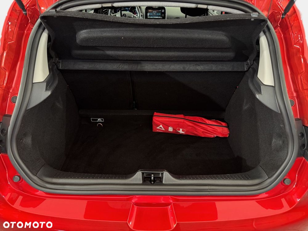 Renault Clio - 13