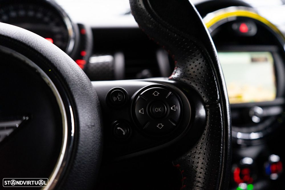 MINI 5 Portas Cooper SD - 44