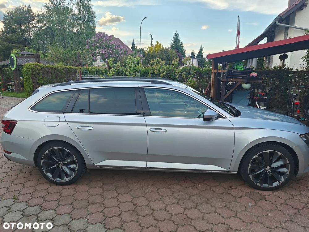 Skoda Superb 2.0 TDI Ambition - 3