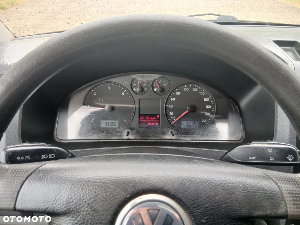 Volkswagen TRANSPORTER - 10