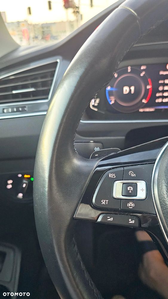 Volkswagen Tiguan Allspace 2.0 TDI 4Mot SCR Highline DSG - 34